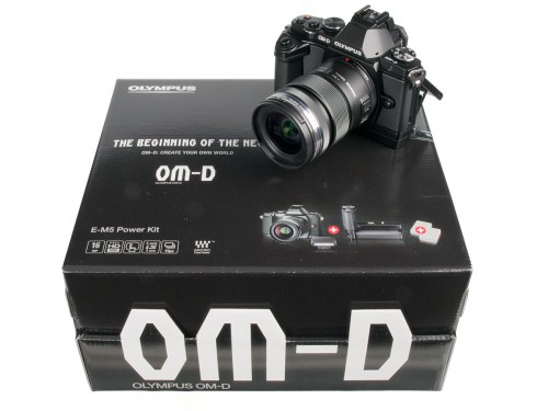 Olympus OM-D EM-5 Power Kit