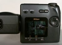 Nikon Coolpix 990: hátsó kezelőfelület