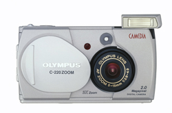 Olympus C-220 Zoom