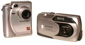Fujifilm FinePix4700 Zoom és Fujifilm FinePix1400 Zoom