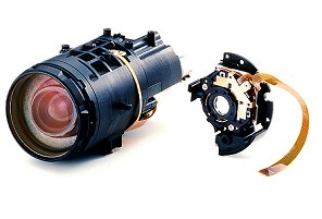 Canon 10x optikai zoom, optikai képstabilizátor