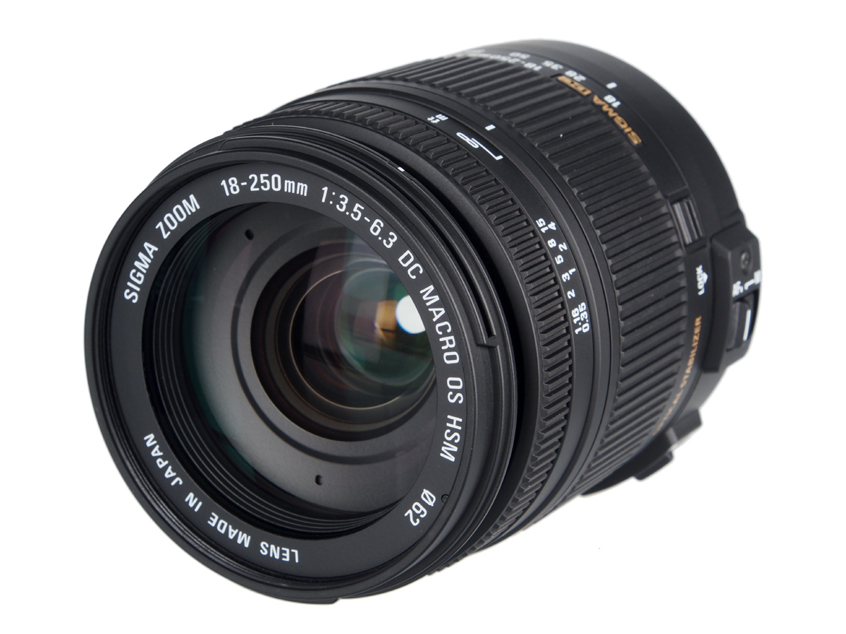 Sigma 18250mm f/3,56,3 DC MACRO OS HSM