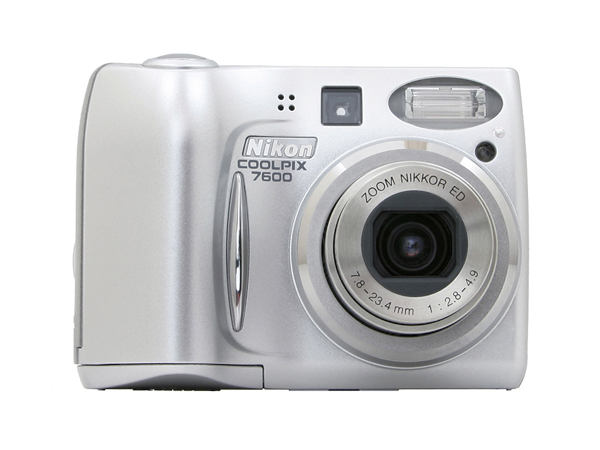 Nikon Coolpix 7600 adatlap, vélemények