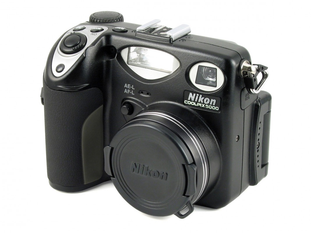 Nikon Coolpix 5000 adatlap, vélemények - Pixinfo.com