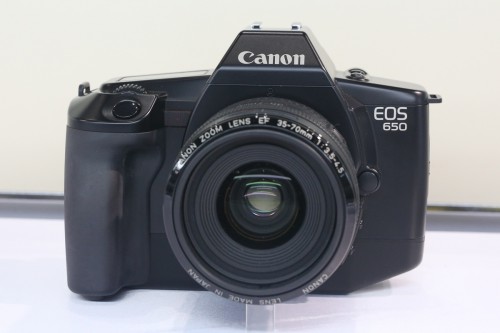 1987_Canon_EOS-650