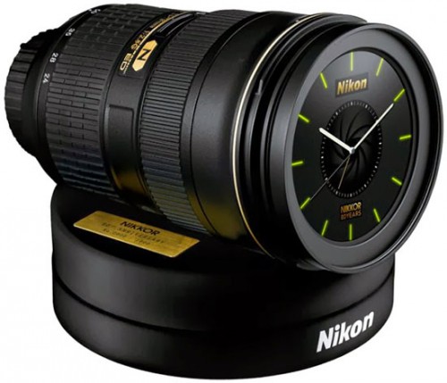 Nikon_Clock_om