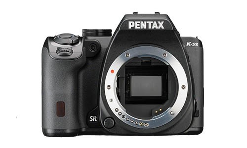 Pentax_K-S2_front
