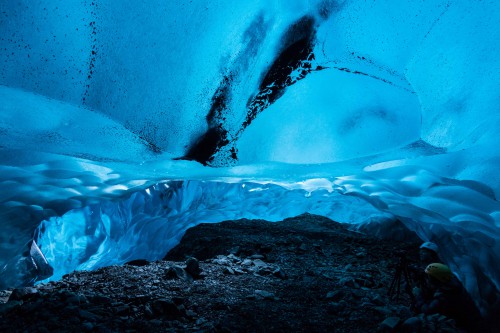 These pictures of the frozen world of the Vatnajökull Glacier were made possible through Sonys new sensor technology, allowing incredibly detailed low-light photography. Renowned local guides Einar Runar Sigurdsson and Helen Maria explored the frozen world of the Vatnajökull Glacier in Iceland using Sonys latest digital cameras, the RX10 II and RX100 IV, which feature the worlds first 1.0 type stacked Exmor RS CMOS sensor. This picture: The ABC cave For further information please contact Rochelle Collison at Hope & Glory PR on 020 7014 5306 or at rochelle.collison@hopeandglorypr.com Copyright: © Einar Runar Sigurdsson / Sony