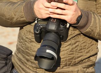 Canon EOS-5D Mark IV közelről?